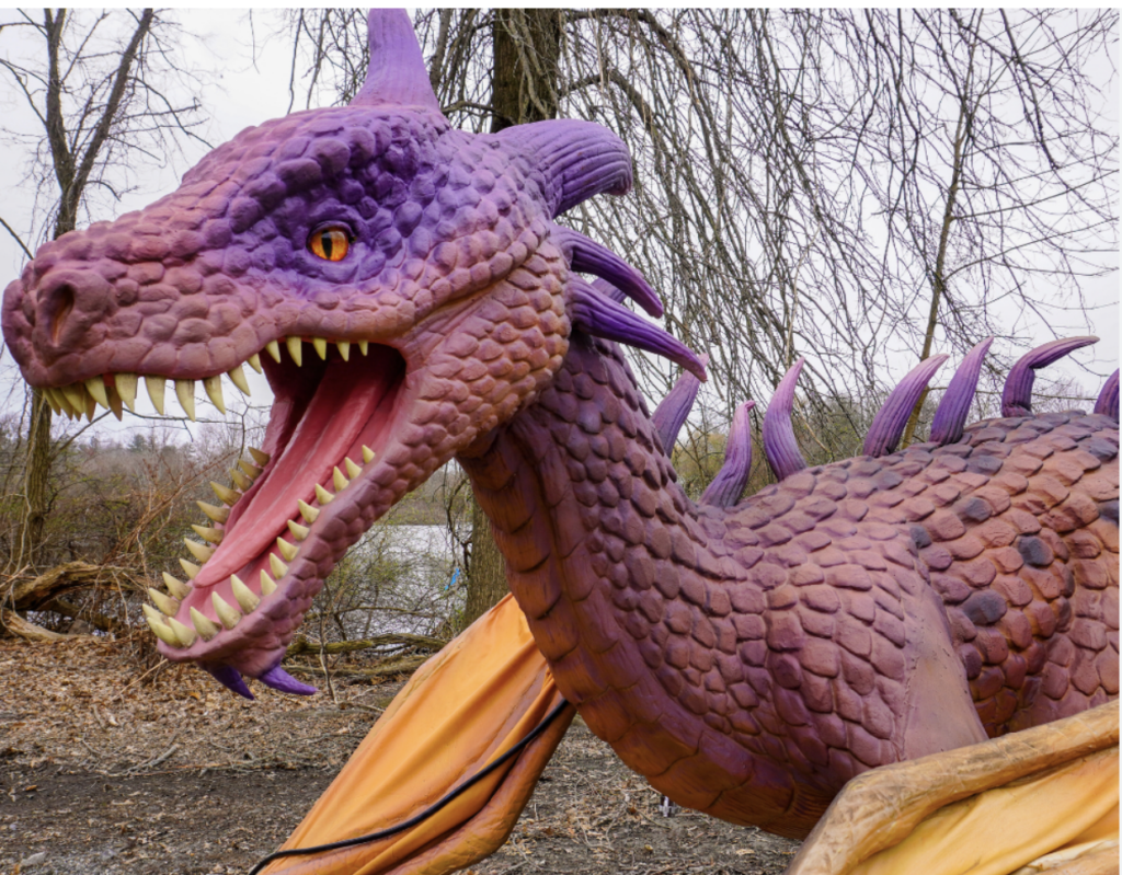 A picture of an animated dragon at Roger Williams Park Zoo.